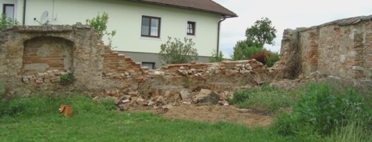 Vorher: Sichtmauerwerk Gettsdorf